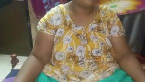 Indian National Woman Masturbates in Solitude When Her Tamil Husband Is Not at Home