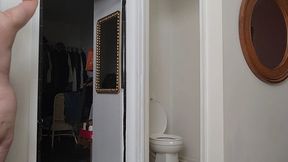 Naked Elle Pee and Noseblowing