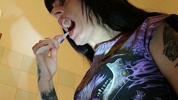 BONDAGED SLAVE WATCH HIS MISTRESS BRUSHING HER TEETH &amp_ SPIT HD FULL