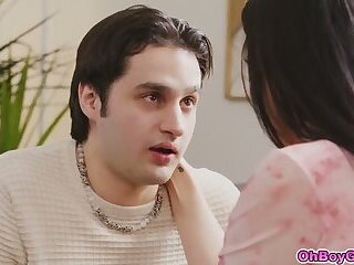 Stepmom Little Puck Fucks Elias Before He Marries His Girlfriend