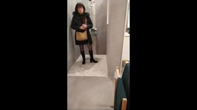 petite exhib rapide a ikea avec un abonne tres tactile ...hhummmm il y avait ...