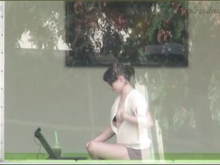 present your body in public - downblouse