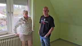 An Apartment Viewing with a Twist