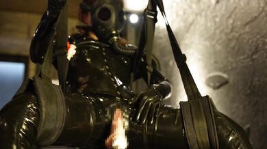 FETISH MACHINE DEMANDS EVERY DROP WITH FIERCE MECHANICAL RHYTHM