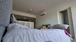 I Met Her on Tinder and She Helped Me Record a Porn Video Just to Get Fucked