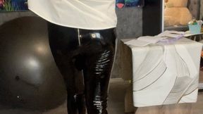 Hot play in latex with yoga ball