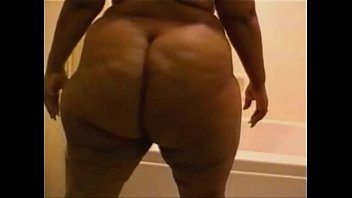 Morena do Rabo Gigante e Gostoso