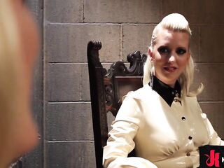 Cherry Torn runs the premiere dungeon in the town. Newcomer, Mona Wales, get to begin her career by gr