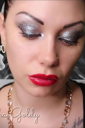 Lipsberry seduction! Worship, wank and cum! JOI