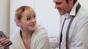 Hot blonde Anny Aurora enjoys steamy fuck in the hotel - Bang
