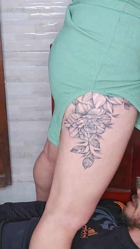 Lonely Housewife Calls the Plumber and Ends up Getting Much More Than a Repair!