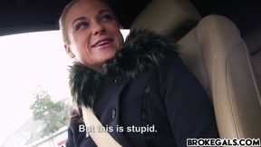 Fit Hitchhiker Cristal Caitlin In Nude Stockings
