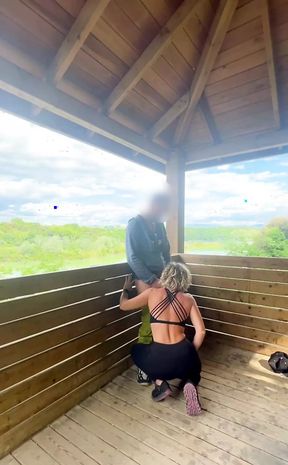 Quick Blowjob on a Tree House