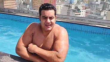 YURI GAÚCHO - Dotado mostra tudo em dia de sol