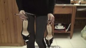 Overhanging toes in 14cm high heels sandals extreme