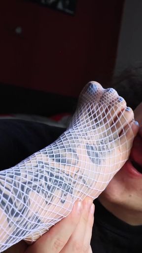 Sexy House Maid Foot Worship Service