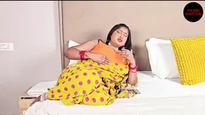 Hot Indian Bhabhi gets a kinky injection and loves it