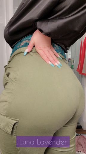 Worshiping My Ass Isn't Free
