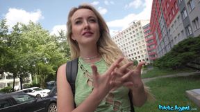 Blonde's Artistic Desire Unleashes a Fiery Romance