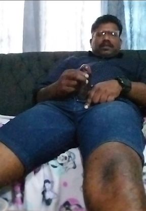 Showing my dick jerk