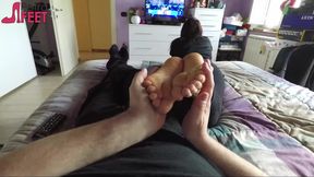 Sexy Petra touches him with her feet