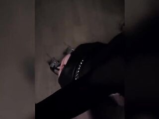 The Colleague of Work Surprise on LesPomPeuses! Kneel, suck, pump, drink. VaneSsaBiTCHx PariSChienneTrvprod92