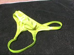 Thong beachwalking