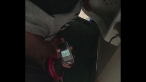 jalandosela en el ba&ntilde_o de la escuela