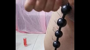 Arab sex... Anal stretching with beads