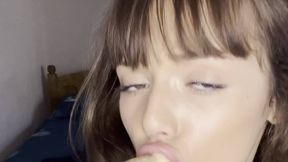 Social Media Model @leslieshay @Sextoy in the mouth and #Teen #Brunette xxx film gratis | Tik.Porn
