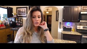 Enchanting MILF Coco Vandi plays strip poker and gives wild handjob & blowjob