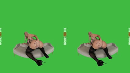 An Intimate One On One With The Sexy MILF London River