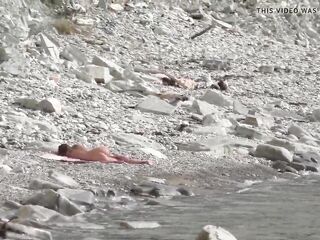 Voyage thrash. Nudist gal unexpectedly sucks blogger's ramrod