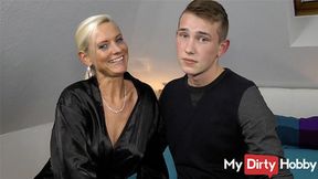 Hot amateur milf wife gets rough - Mydirtyhobby
