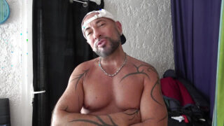 Amatør Jess Royan tager en varm creampie uden kondom i hjemmelavet udendørs video