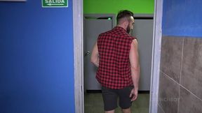 muscle daddy fucked raw in public toilets