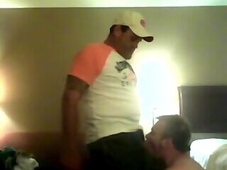 Redneck Breeds His Bitch in a Motel Room - Bareback Amateur Blowjob