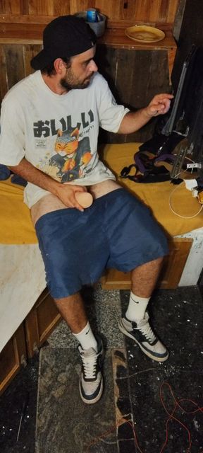Cum Cum and Play