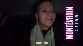 dans la voiture