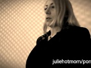 Découvre que sa belle-mère est infidèle