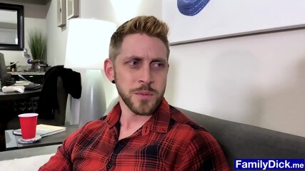 Stepbrothers bring up memories of their hardcore fuck