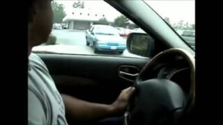 Meisje neemt brute anale gangbang en krijgt cumshot afwerking