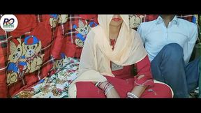 Roshni Bhabhi'_s salwar kameez was removed and her pussy was fucked hard by sitting on the dick in Hindi