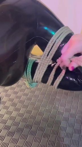 Suspended in Rope for a Good Fisting