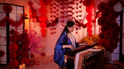 letting a florist arrange roses around my dick