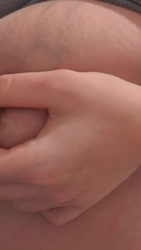 Giantess Stepmom Wants to Eat the Tiny School