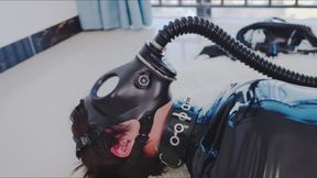 Latex Girls Oxygen Battle