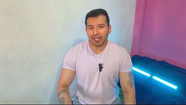 twink pasivo es penetrado por su mejor amigo y por su dentista  dotado a pelo!