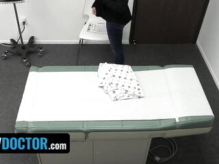 Perv Doctor - Hot Patient Gets Down On Her Knees Sucking Doctor Jock To Clear Her After Harm