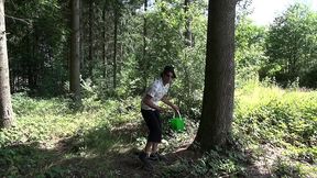 hikers fucking in forest
